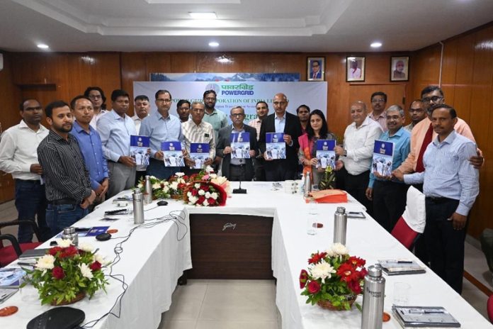 Dignitaries during a workshop where DRDO handed over high-altitude sustenance technologies to PGCIL. Dignitaries during a workshop where DRDO handed over high-altitude sustenance technologies to PGCIL.