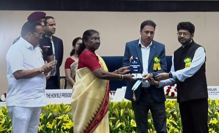 Ganderbal wins Best District Award at 5th National Water Awards