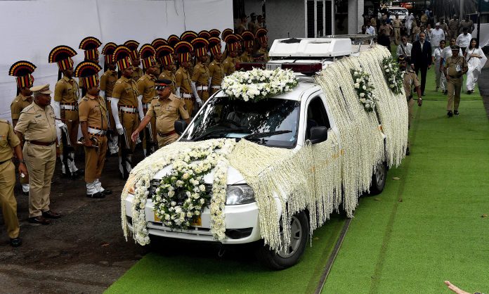 End Of An Era: Ratan Tata Cremated With Full State Honours In Mumbai