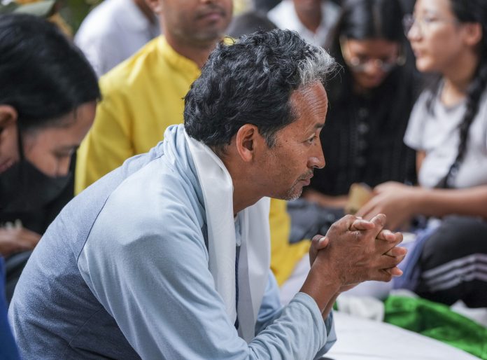 Wangchuk, 20 Others Detained For Protesting Outside Delhi's Ladakh Bhawan Wangchuk, 20 Others Detained For Protesting Outside Delhi's Ladakh Bhawan