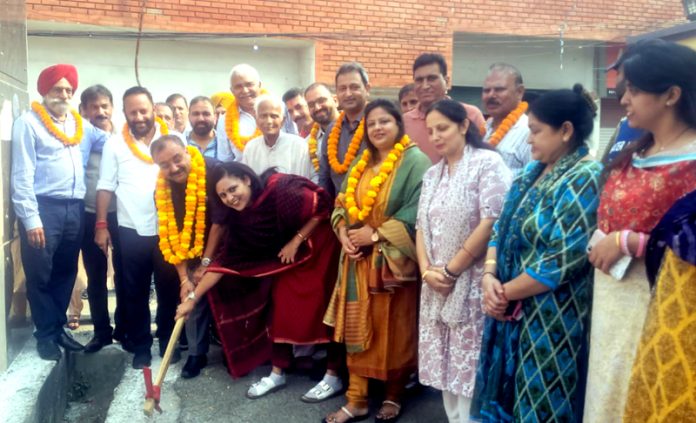 MLA Bahu Vikram Randhawa launching development works in Nanak Nagar on Monday.