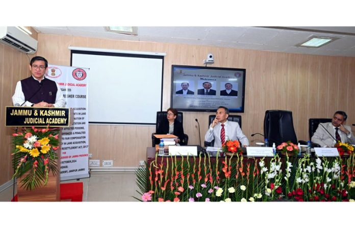 Justice N Kotiswar Singh delivering valedictory address at JKJA.