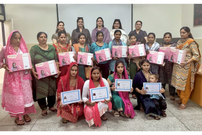 FICCI FLO JKL dignitaries along with women participants of an online skilling programme.