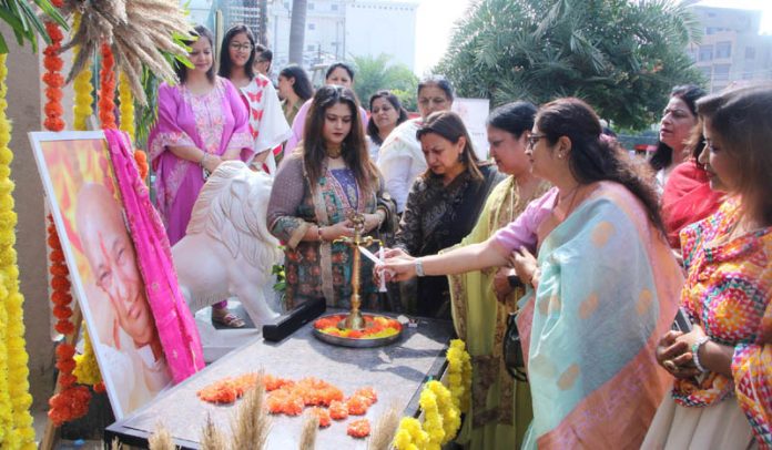 BJP leader Rekha Mahajan inaugurating festive fusion by lighting a traditional lamp at KC Regalia, Jammu. BJP leader Rekha Mahajan inaugurating festive fusion by lighting a traditional lamp at KC Regalia, Jammu.