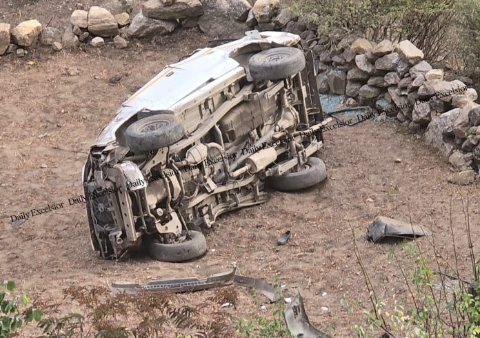 J&K | Two Students Among Four Killed In Two Road Accidents, Six Injured J&K | Two Students Among Four Killed In Two Road Accidents, Six Injured