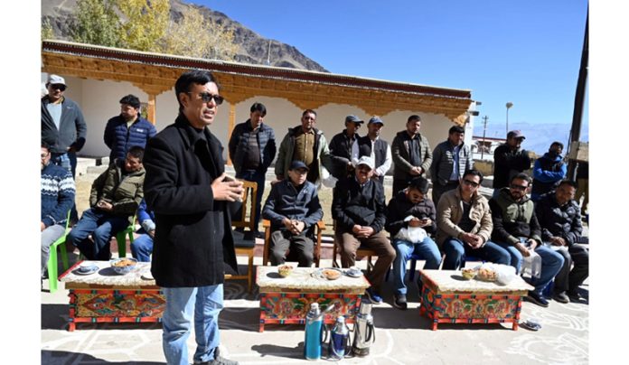 MP Ladakh Mohmad Haneefa Jan addressing a gathering in Zanskar Sub-Division of Kargil district. MP Ladakh Mohmad Haneefa Jan addressing a gathering in Zanskar Sub-Division of Kargil district.