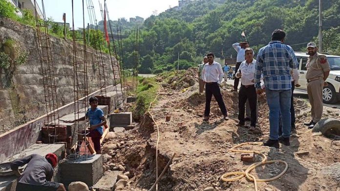 JMC Commissioner Dr Devansh Yadav inspecting a project of JSCL in Jammu on Thursday. JMC Commissioner Dr Devansh Yadav inspecting a project of JSCL in Jammu on Thursday.