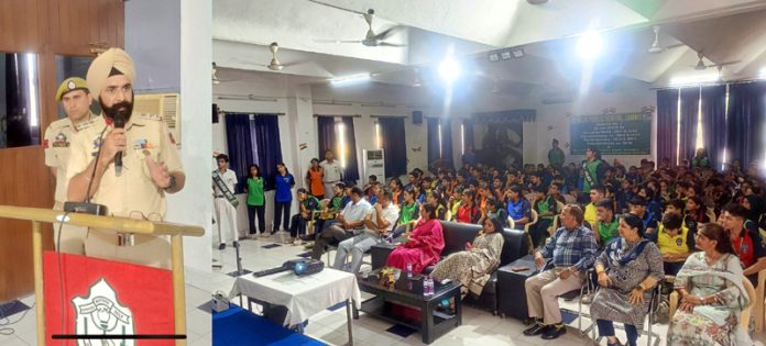 Inspector Bhupinder Singh sharing his views about significance of Police Commemoration Day at DPS Jammu on Friday. Inspector Bhupinder Singh sharing his views about significance of Police Commemoration Day at DPS Jammu on Friday.