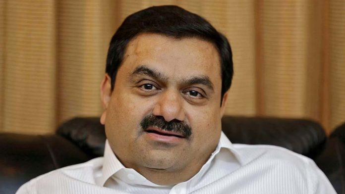 Adani touts financial muscle, shows can grow without external debt