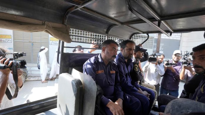 Pakistani guard shoots, wound 2 Chinese working in textile mill in Karachi Pakistani guard shoots, wound 2 Chinese working in textile mill in Karachi