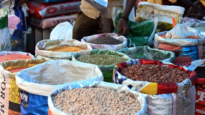 Retail Inflation Shoots Up 6.21% In October Compared To 5.49% In September Amid Higher Food Prices