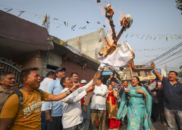 Gorkhas Hold Protest Against Special Status Resolution In Jammu, Burn Effigies Of Deputy CM Gorkhas Hold Protest Against Special Status Resolution In Jammu, Burn Effigies Of Deputy CM