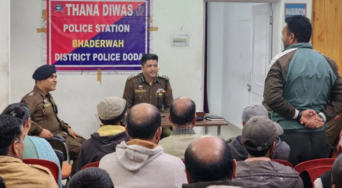 SSP Doda, Sandeep Kumar Mehta interacting with VDGs at Police Station Bhaderwah. SSP Doda, Sandeep Kumar Mehta interacting with VDGs at Police Station Bhaderwah.