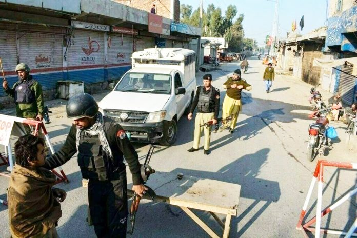 Pak: 88 killed in sectarian clashes in Kurram district