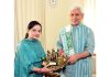 LG Manoj Sinha meeting MLA Shagun Parihar.