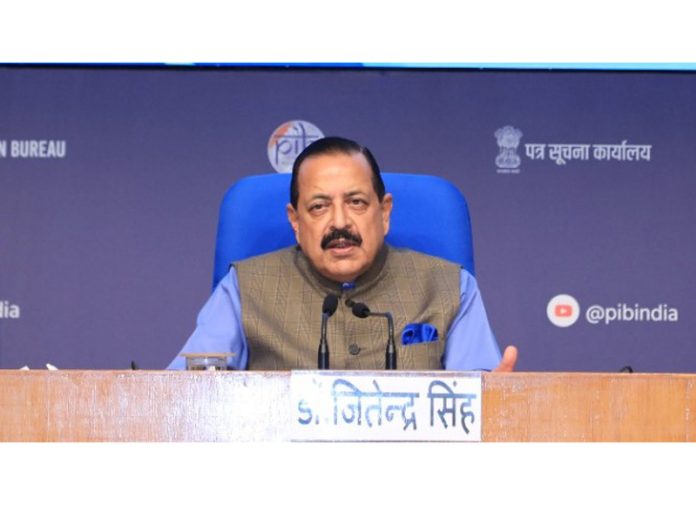 Union Minister Dr. Jitendra Singh speaking to the media about the nationwide Digital Life Certificate Campaign 3.0 at New Delhi. Union Minister Dr. Jitendra Singh speaking to the media about the nationwide Digital Life Certificate Campaign 3.0 at New Delhi.