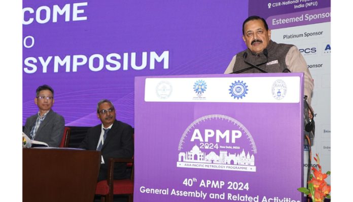 Union Minister Dr. Jitendra Singh delivering Keynote Address on the theme 