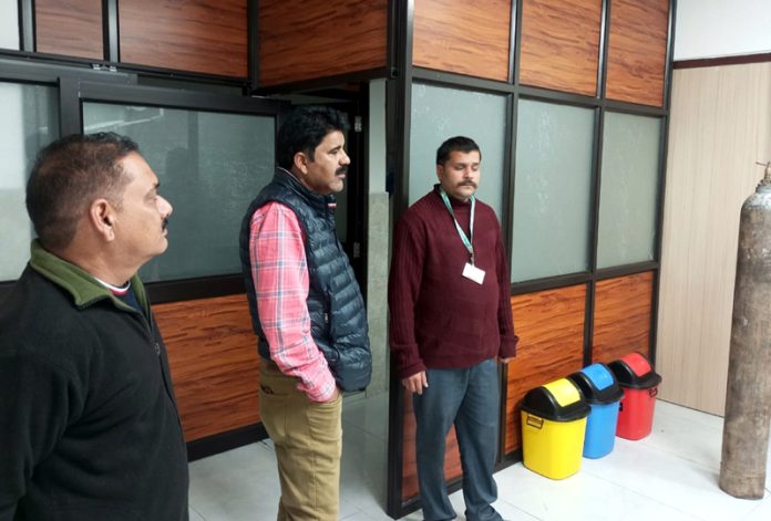 CMO Poonch Dr Parvaiz Khan inspecting a hospital in Poonch. CMO Poonch Dr Parvaiz Khan inspecting a hospital in Poonch.