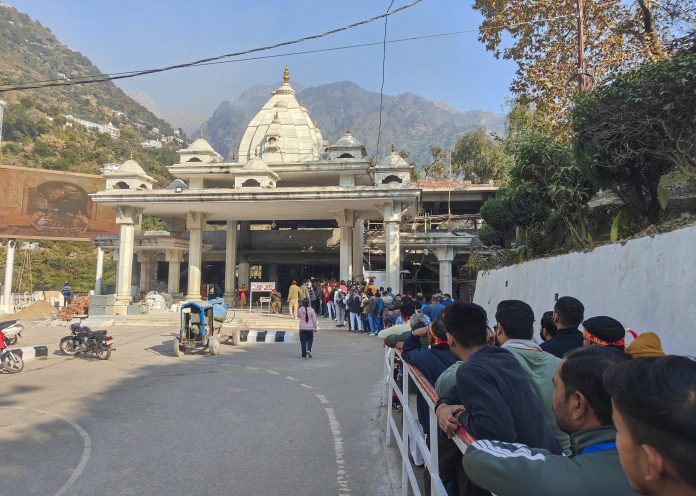 Katra Shut For Week Against Ropeway Project, Health Check-Up Of Youths On Hunger Strike Conducted