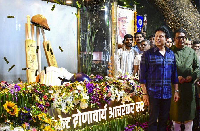 Achrekar sir was an all-rounder, a general store having everything: Tendulkar Achrekar sir was an all-rounder, a general store having everything: Tendulkar