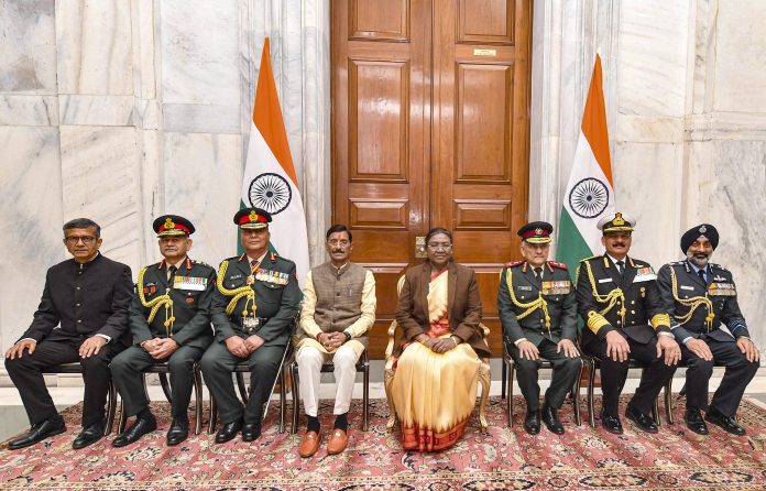 Nepal Army Chief Honoured By President Murmu