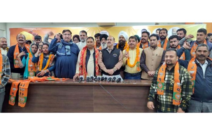 Prominent people including former Government officers and social and political activists being taken into party fold by BJP J&K UT president, Sat Sharma at Jammu on Monday Prominent people including former Government officers and social and political activists being taken into party fold by BJP J&K UT president, Sat Sharma at Jammu on Monday