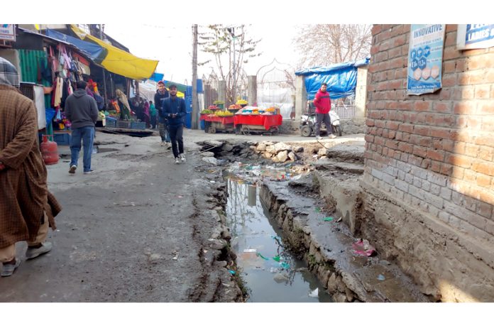 View of defunct drainage at Kangan market in district Ganderbal. — Excelsior/Firdous Ahmed