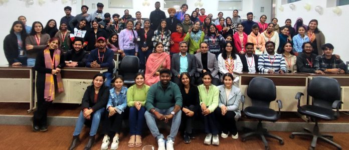 Alumni, students and faculty members of the Centre for Molecular Biology in CUJ. Alumni, students and faculty members of the Centre for Molecular Biology in CUJ.