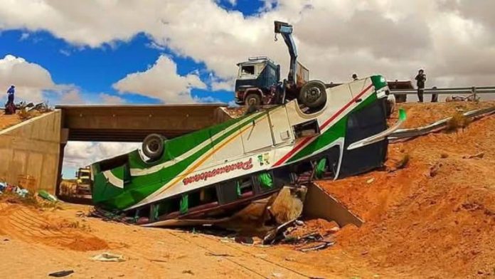 19 killed as bus overturns in southern Bolivia