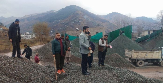 Heavy penalty imposed on Stone crushers, leaseholders for Violation of mining regulations