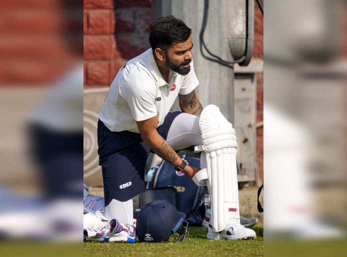 Kohli checks in at Delhi's training ahead of Ranji comeback