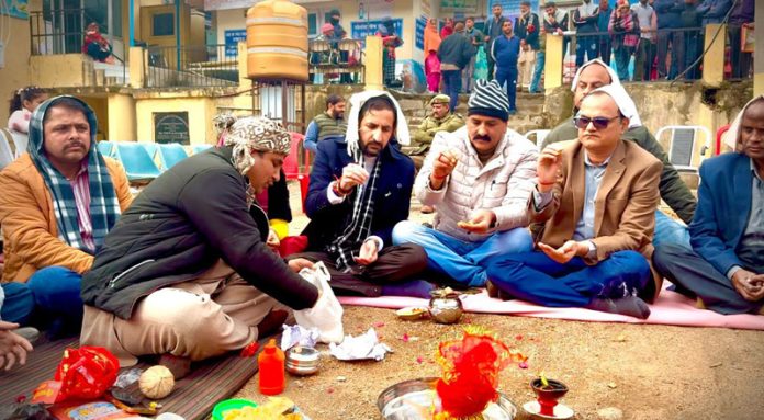 MLA Bani, Dr Rameshwar Singh laying the foundation stone of CHC building in Bani on Monday.