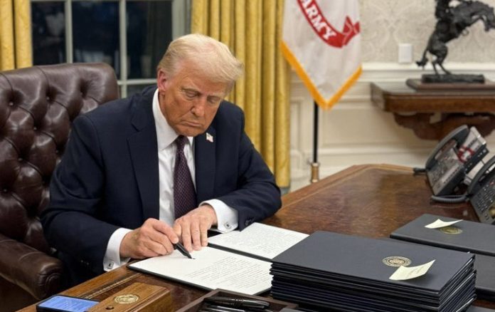 Trump Signs Executive Order Extending TikTok Operations For 75 Days