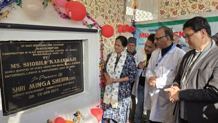 J&K | Union Minister Karandlaje Reviews Baramulla's Progress Under Aspirational Districts Programme