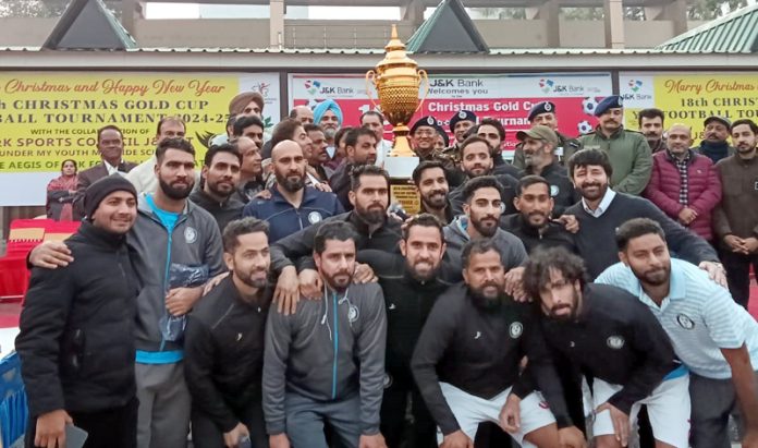 Winners J&K Bank team posing along with dignitaries during the closing ceremony at Mini Stadium Parade.