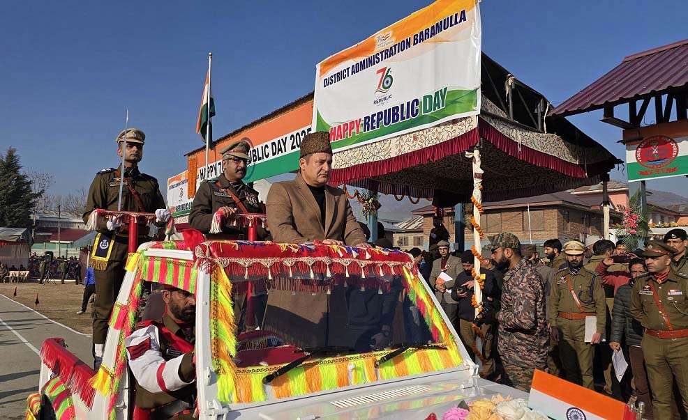 Minister Javed Dar inspecting Republic Day parade at Baramulla.