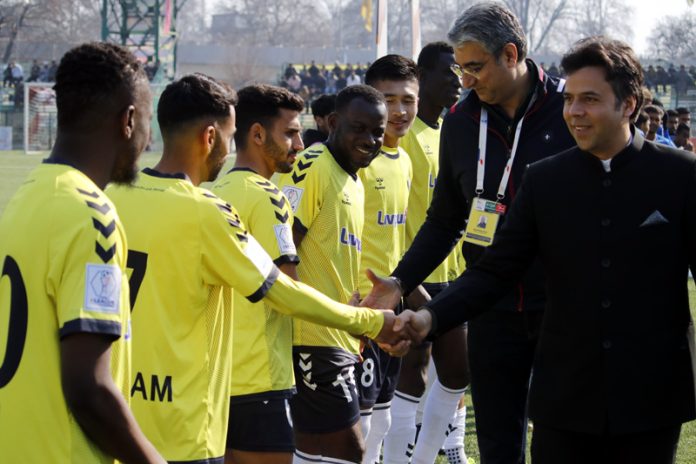 District Development Commissioner Srinagar Dr. Bilal Mohiuddin interacting with players during a match at Srinagar.
