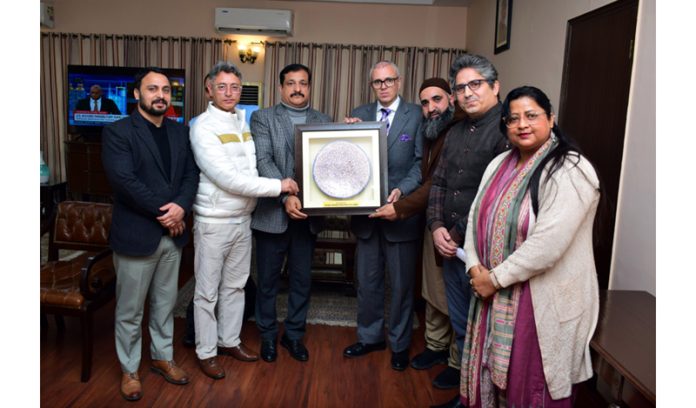 Members of College Teachers Association meeting with CM Omar Abdullah at Civil Secretariat. Members of College Teachers Association meeting with CM Omar Abdullah at Civil Secretariat.