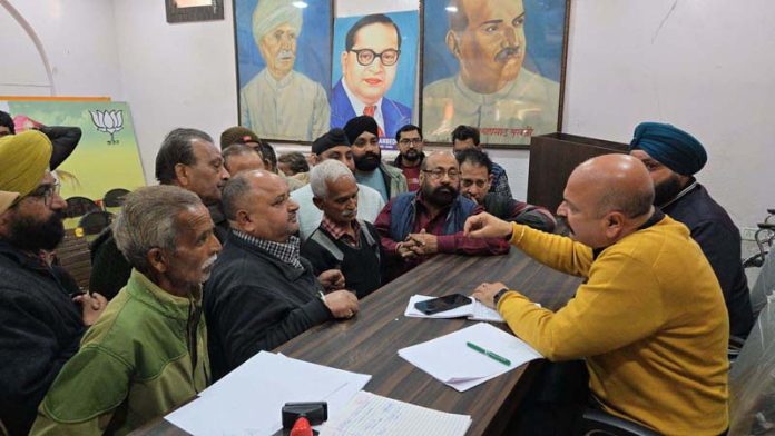 Yudhvir Sethi meeting with deputations and individuals at BJP office.