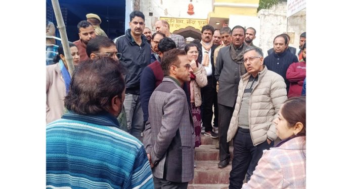 DC Samba listening public grievances on Saturday. DC Samba listening public grievances on Saturday.