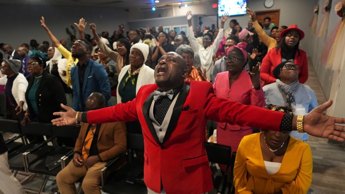 Haitian migrants in Springfield, Ohio, turn to faith amid deportation fears