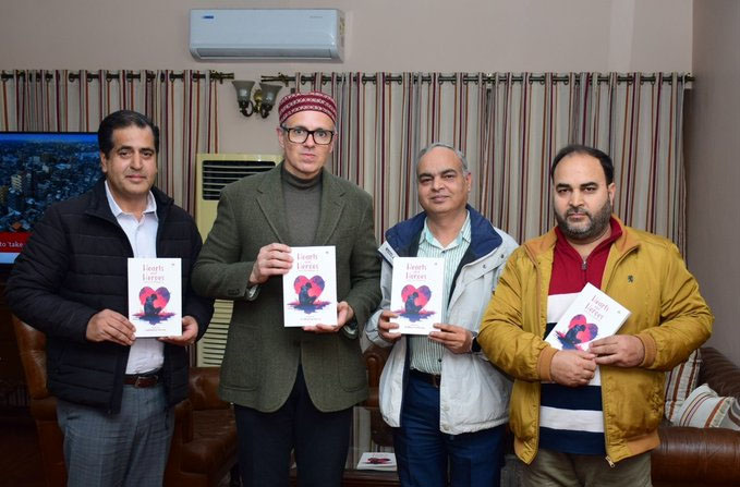 CM Omar Abdullah Releases Book Of JKAS Officer CM Omar Abdullah Releases Book Of JKAS Officer