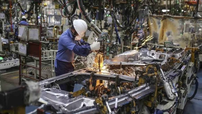 India's manufacturing growth hits six-month high in Jan on sharp upturn in new export orders India's manufacturing growth hits six-month high in Jan on sharp upturn in new export orders