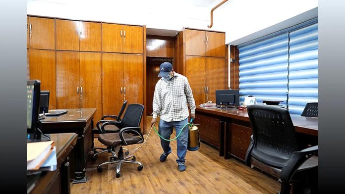 Co-working operators rent out record 2.24 lakh seats  to companies in 2024 across 8 major cities: C&W