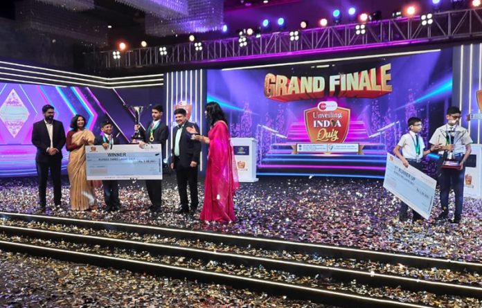 APS Jammu Cantt shines at India Quiz