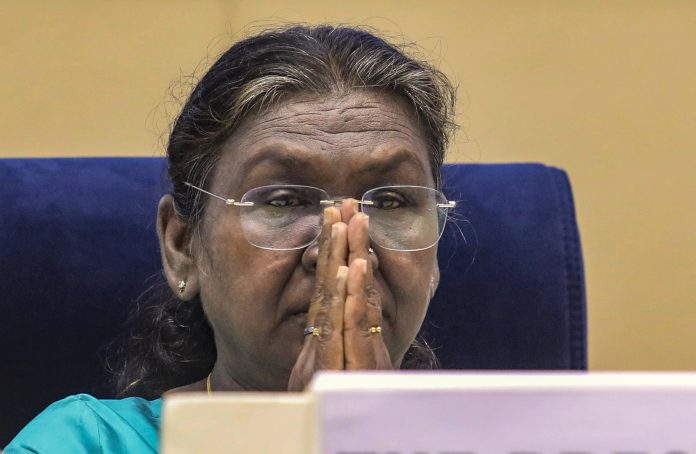 India leading world in terms of education, healthcare, production of medicines in Unani system: Prez