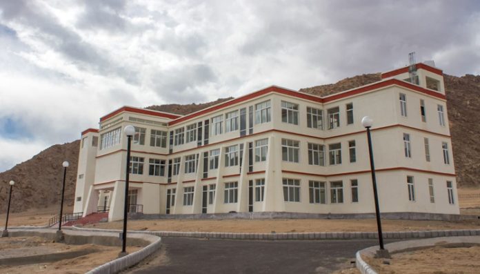 ACB Raids Ladakh University Over Alleged Misuse Of Funds