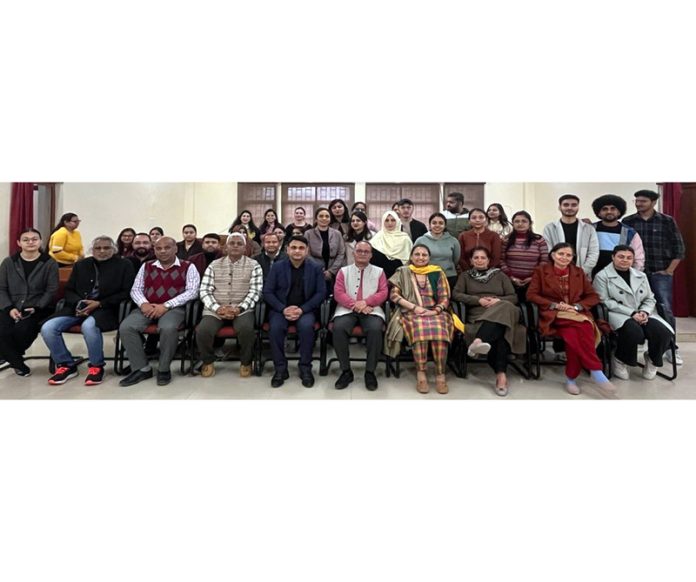 Participants of the training program with guests and faculty members.