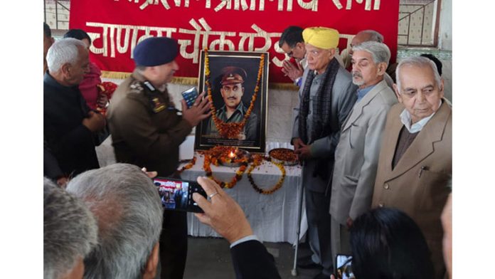 DIG JKS Range Shiv Kumar Sharma and other dignitaries paying tribute to Martyr Major Som Nath Sharma in Jammu.