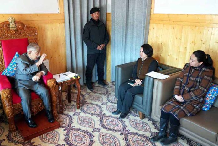 Ladakh LG meeting with delegation.